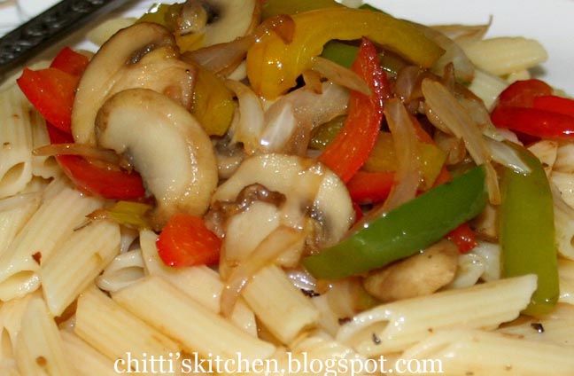 Pasta with Mushrooms & Bell Peppers